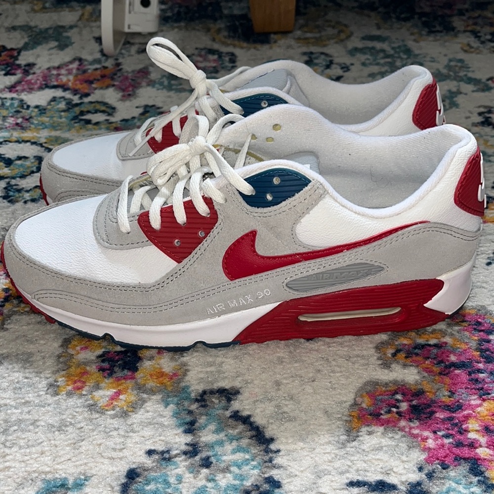 Men’s Nike Air Max 90